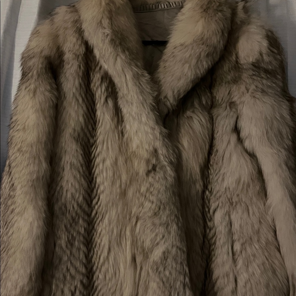 Saga Furs Natural Fox Fur Coat M/10 - Picture 9 of 16